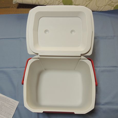 コールマン エクスカーションクーラー内部