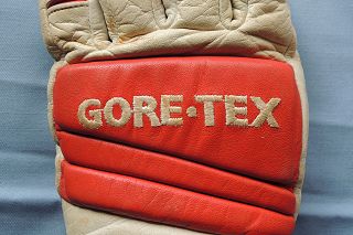 GORE-TEX(ゴア・テックス)