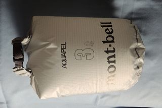 モンベル アクアペル スタッフ バッグ 3L