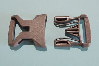 新品オスプレー純正、ヒップベルトのバックル(オス・メス)